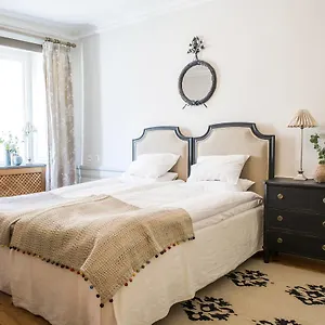 https://residence-perseus-apartments.find-stockholm-hotels.com